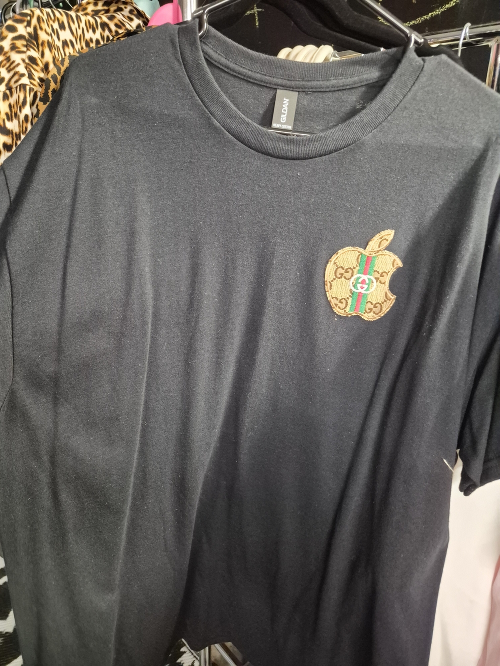 Gildan Unisex Black Short Sleeve Tee with Patch Apple Emblem